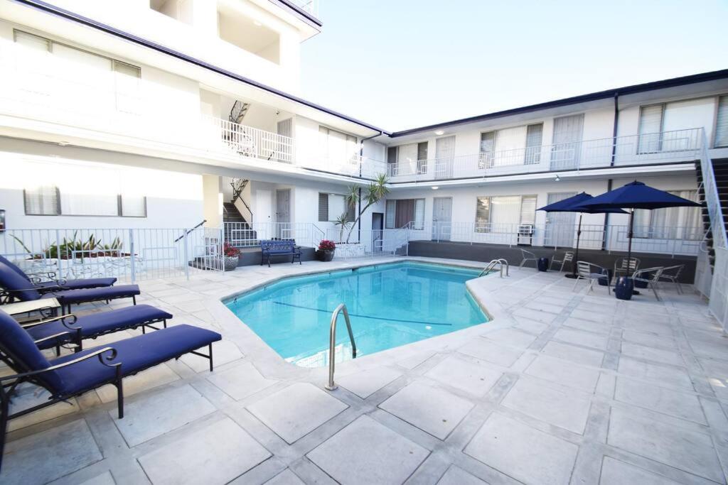 Hollywood Business Apartments Лос-Анджелес Экстерьер фото
